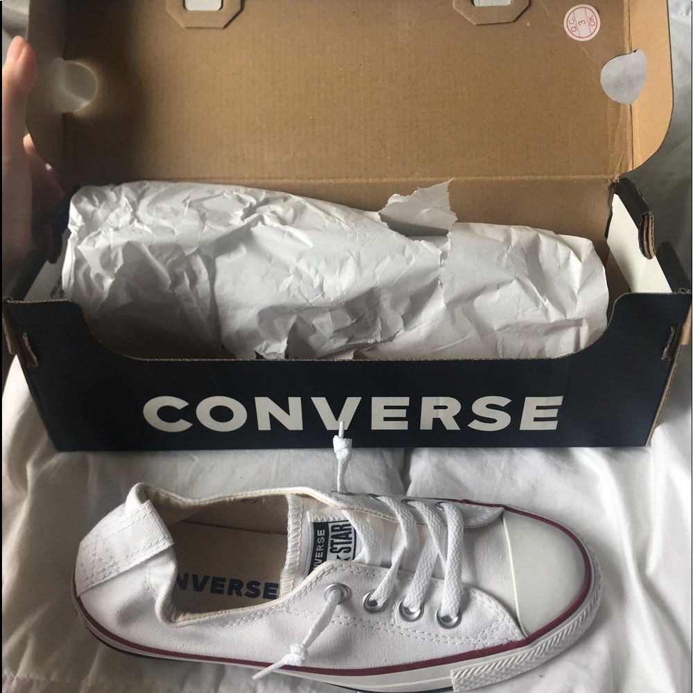 BRAND NEW ct slip on white converse